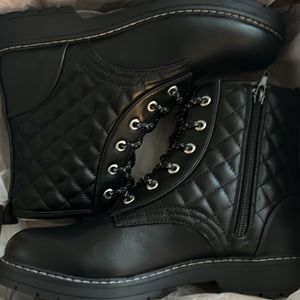 NIB Kids Steve Madden Boots